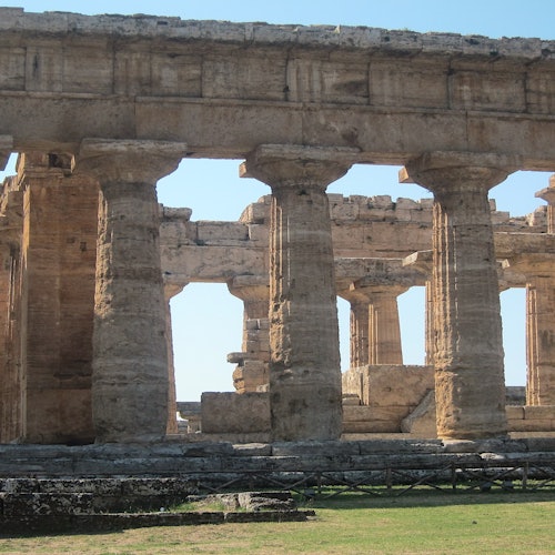 Paestum: Skip The Line Ticket + Roundtrip from Naples by Train