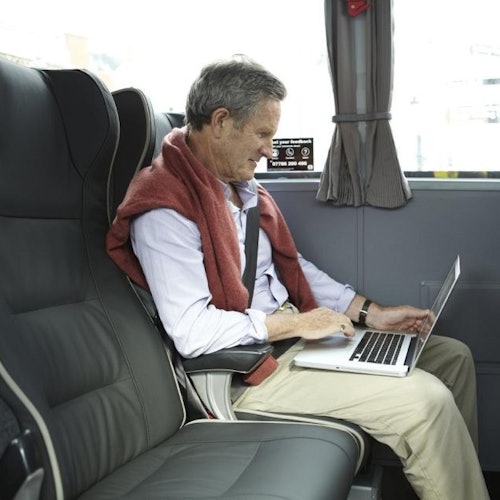 Londra: trasferimento in autobus da/per l'aeroporto di Luton e London Victoria