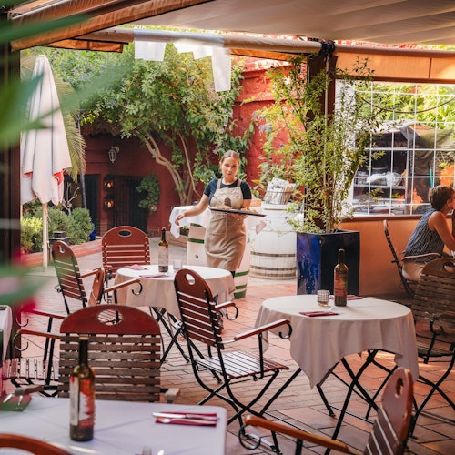 Jardines de Zoraya Granada: Spettacolo di flamenco + cena