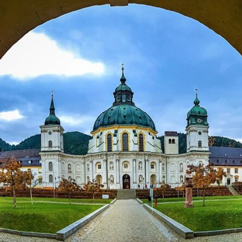 Neuschwanstein Castle, Ettal Abbey & Oberammergau: Private Day Tour from Munich - Photo 2