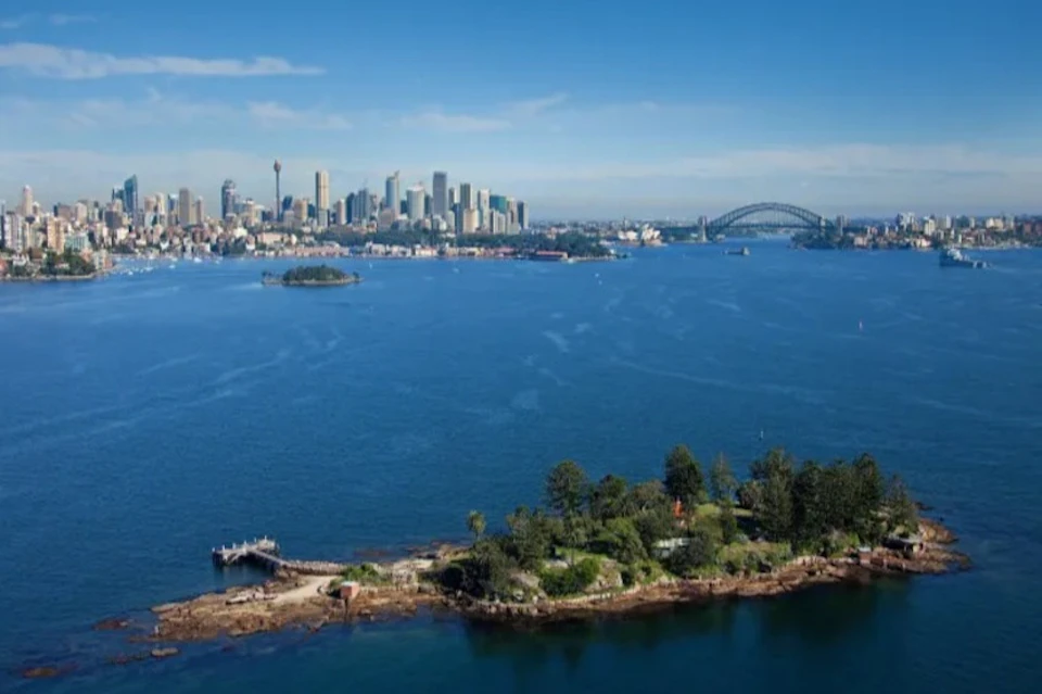 Sightseeing Cruises on Sydney Harbour