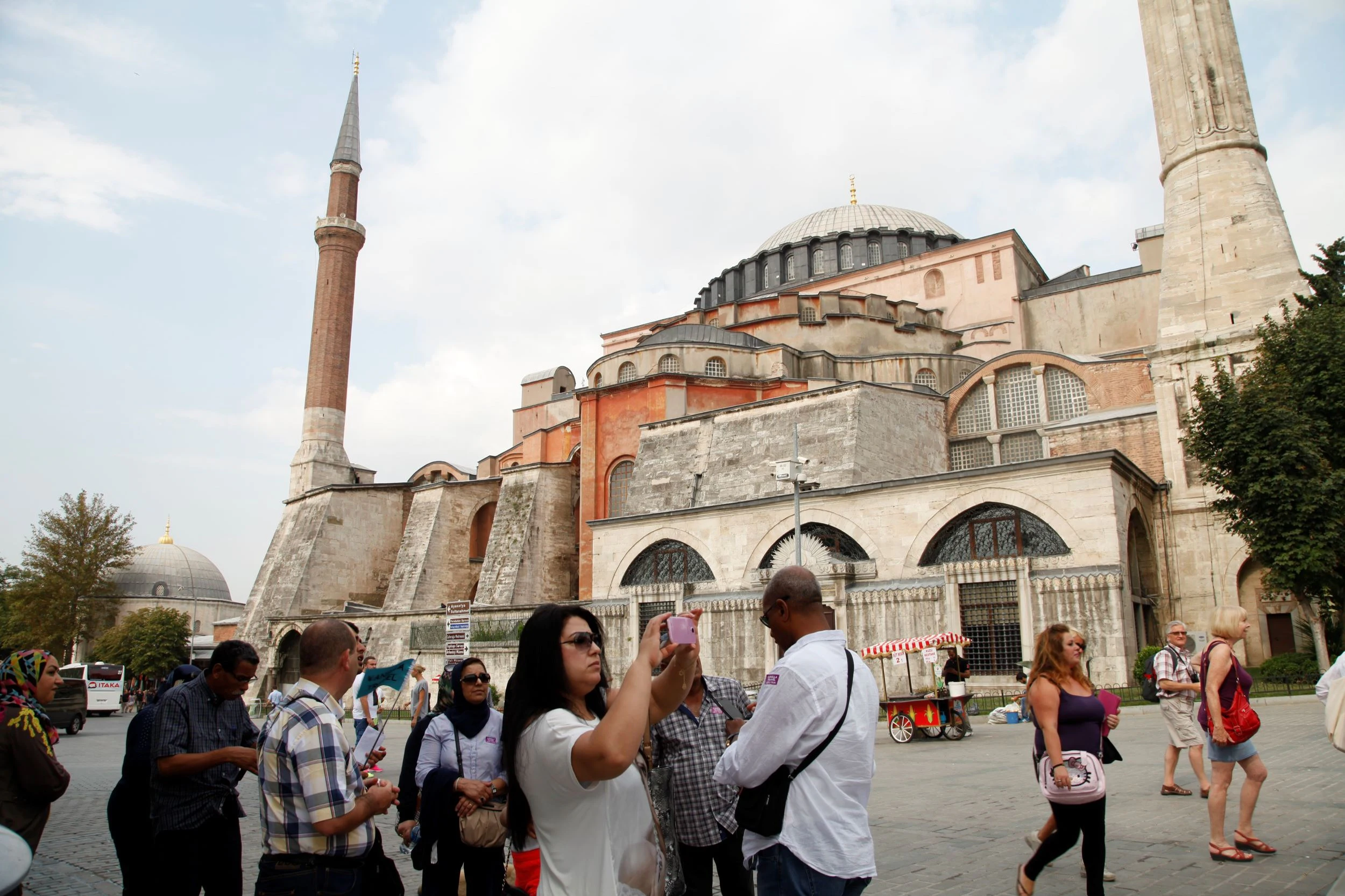 Istanbul: Old City Guided Tour, Bosphorus Cruise, Pierre Loti Hill + Cable Car
