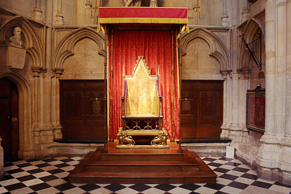 Coronation chair