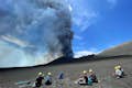 Ammirando le fontane di lava al Cratere di Sud Est dell'Etna da quota 2900 metri insieme ai nostri ospiti