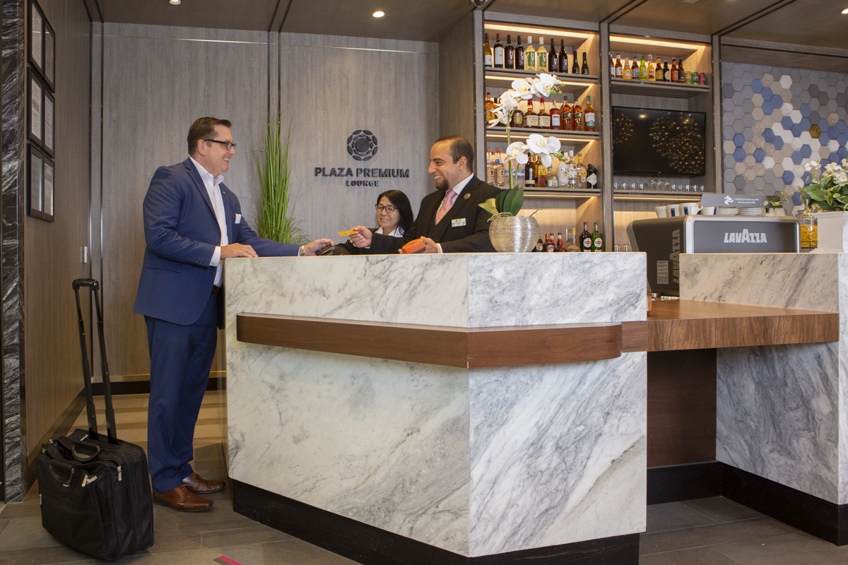 Plaza Premium Lounge at Dallas Fort Worth International Airport
