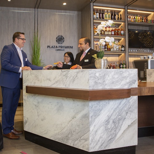 Plaza Premium Lounge en el Aeropuerto Internacional de Dallas Fort Worth