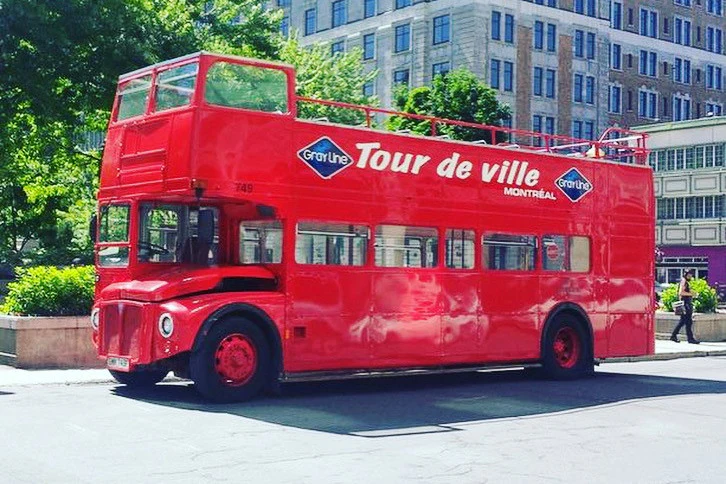 Montreal: Hop-on Hop-off Double-Decker Bus Tour