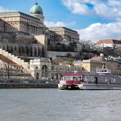 Budapest: Sightseeing Cruise From Buda + Audio guide 2
