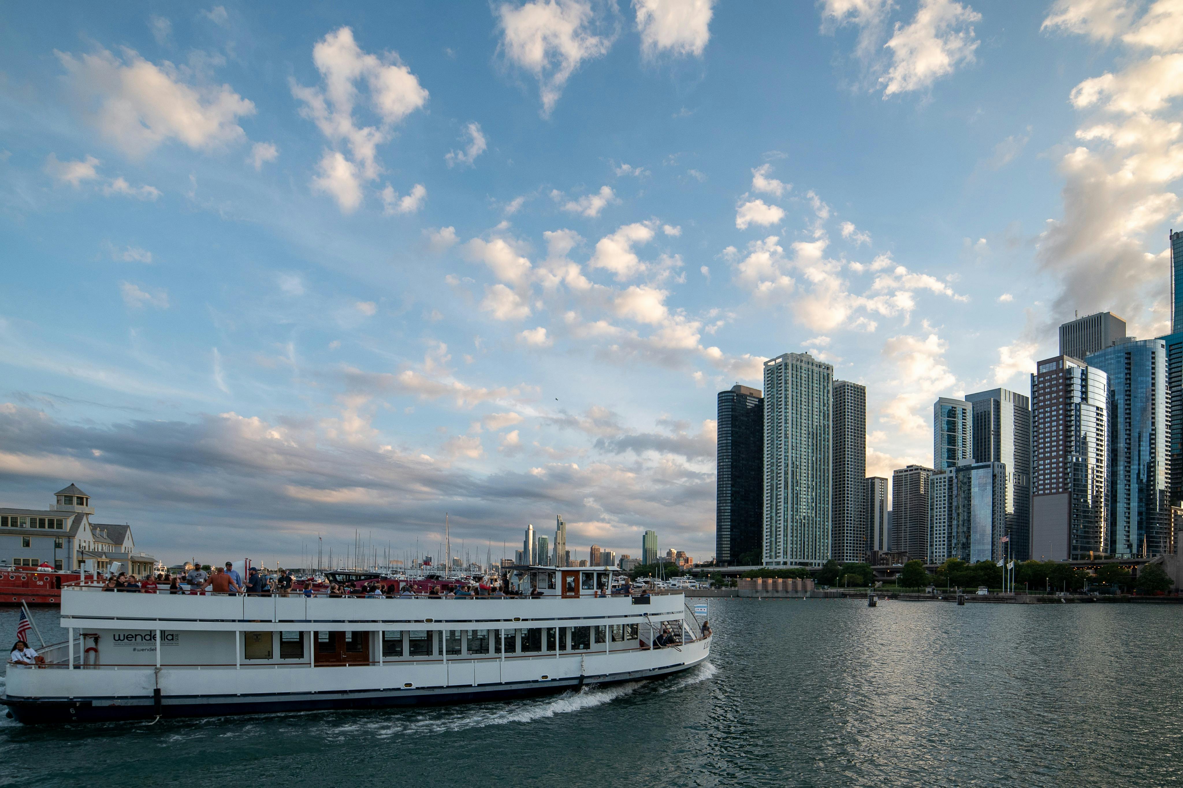 Venture out onto Lake Michigan through the Chicago Lock. 