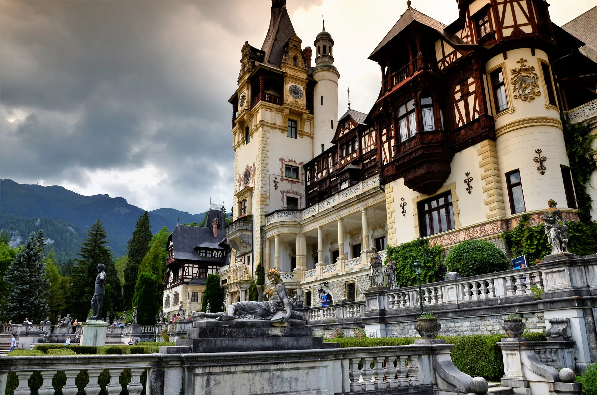 Peleș Castle: Entry Ticket