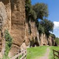 Znaczące świadectwo rzymskiej architektury grobowej na etruskim terytorium Faliscan.
