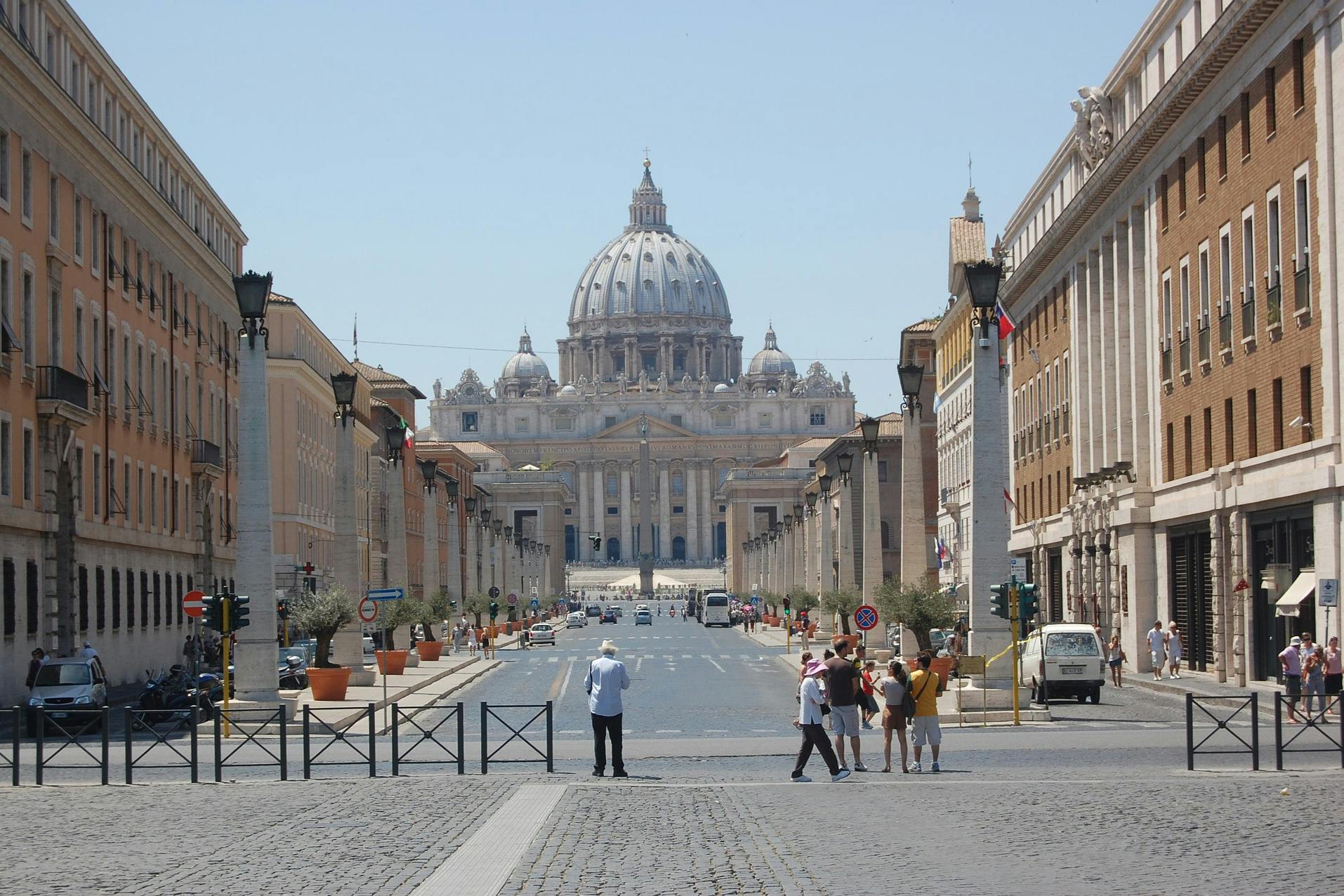 City Sightseeing Rome tour + transfer from Civitavecchia by bus
