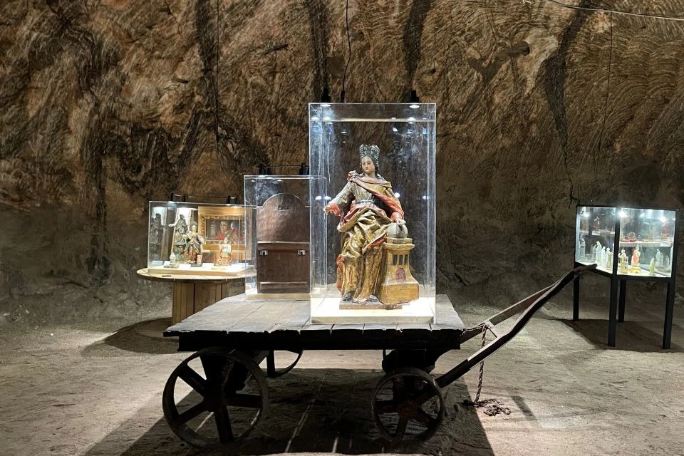 Loulé's Rock Salt Mine Tour & Santa Bárbara Art Collection
