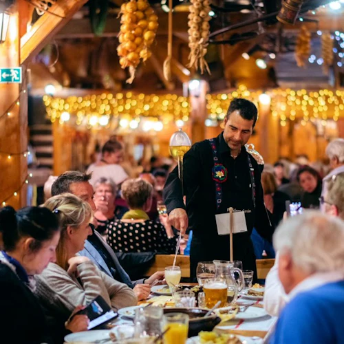 Praga: Jantar tradicional com show folclórico e bebidas ilimitadas - Photo 17