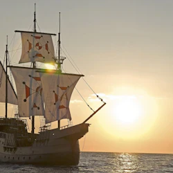 Dubrovnik: Adult Only Guided Sunset Cruise 4
