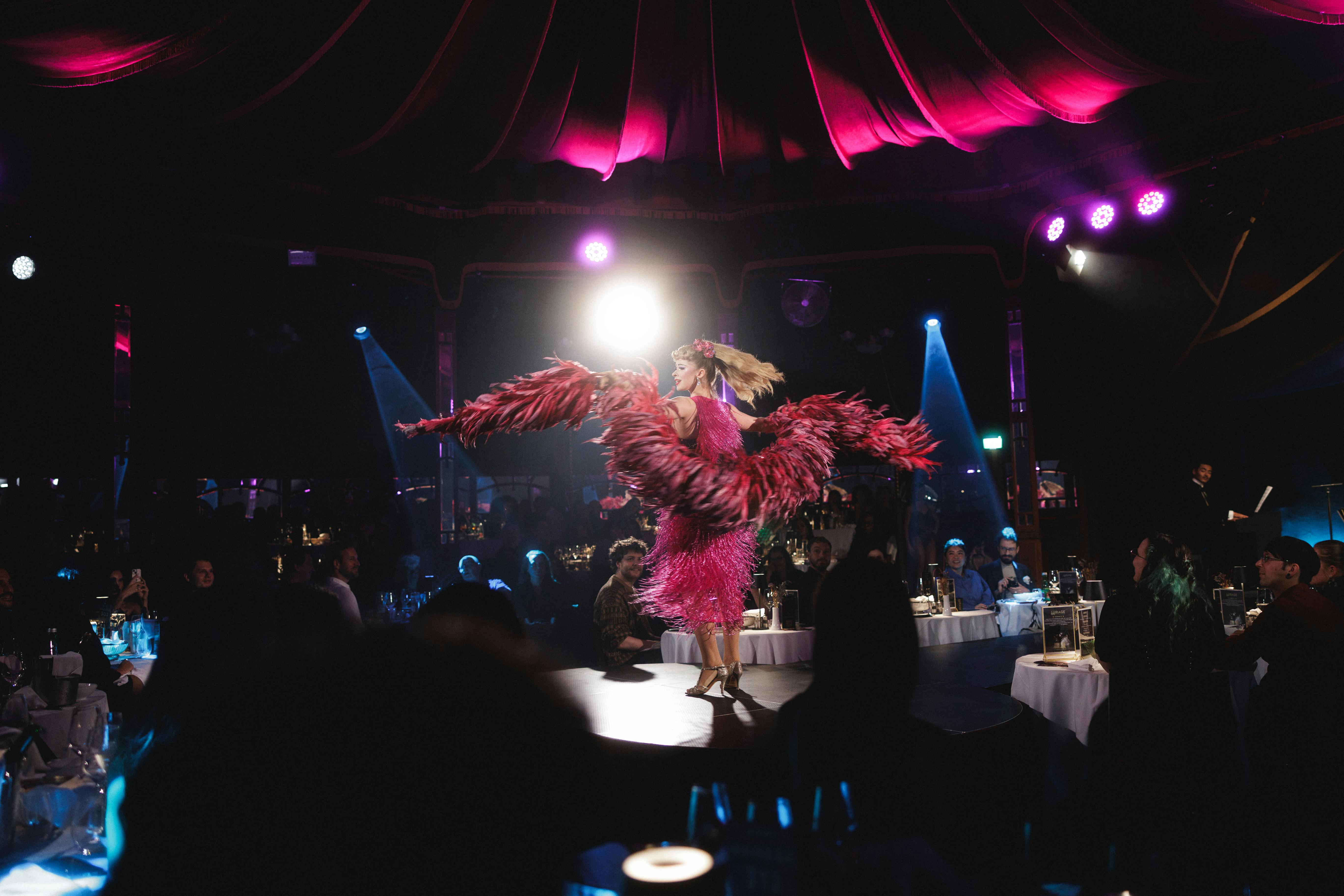 Teatro Mirage: Clube de Jantar Burlesco - Photo 10