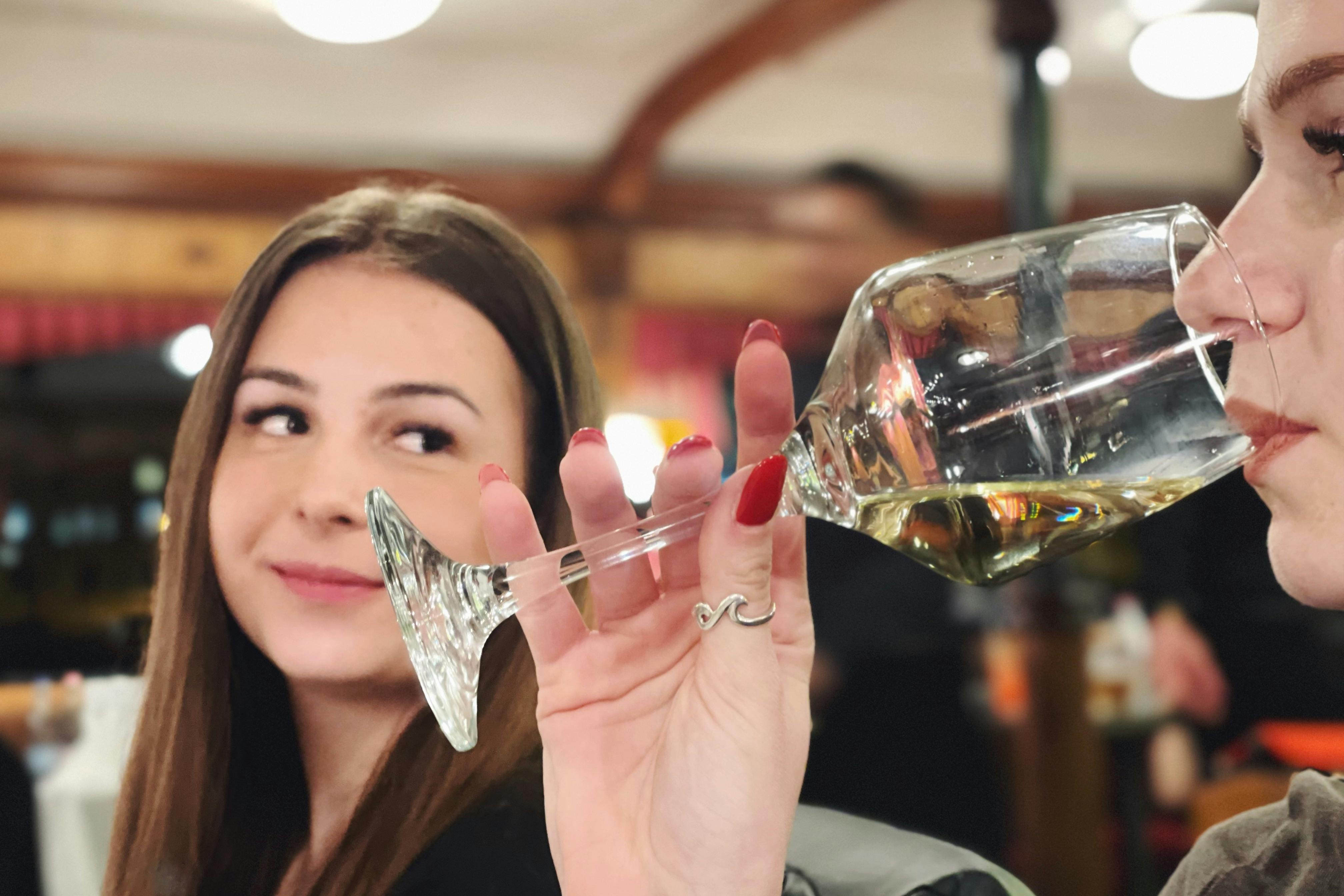 Λευκό κρασί και Lady