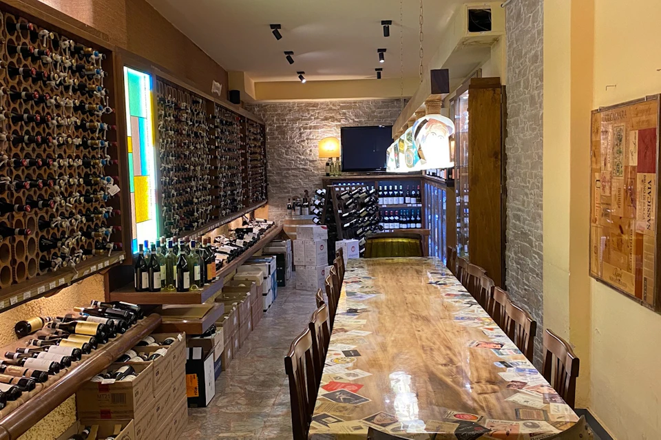 Tasting table