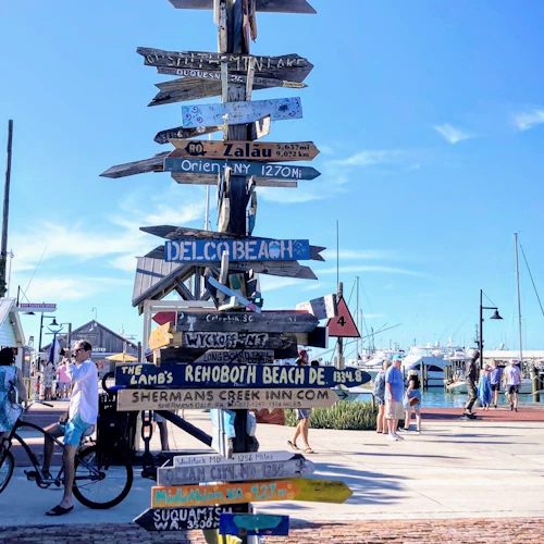 Key Lime Pie Tour: Historic Seaport Stroll - Photo 3