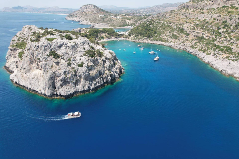 Anthony Quinn Bay