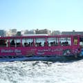 El Wonder Bus Dubai ofrece una aventura anfibia por mar y tierra para descubrir los lugares de interés de Dubai de una forma maravillosa.