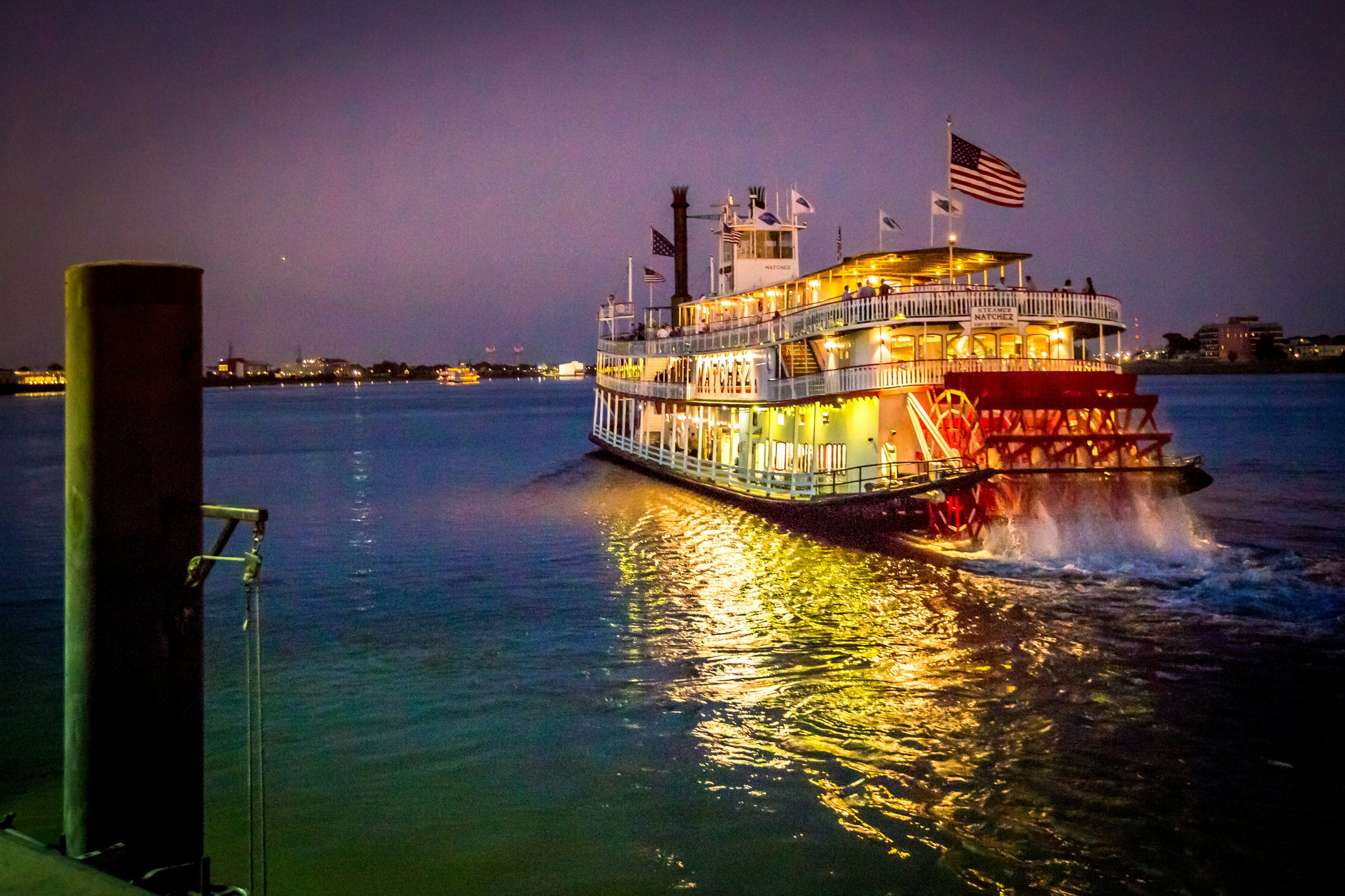 New Orleans: Evening Jazz Cruise with Optional Dinner