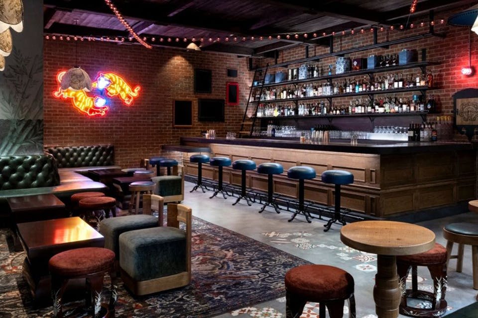 Resorts World Las Vegas: Cocktail Crawl guidato + Degustazioni di cibo — 2