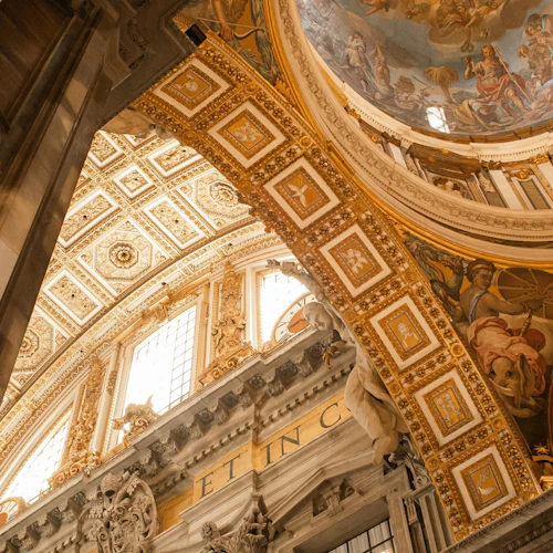 St. Peter's Basilica: Guided Walking Tour - Photo 2