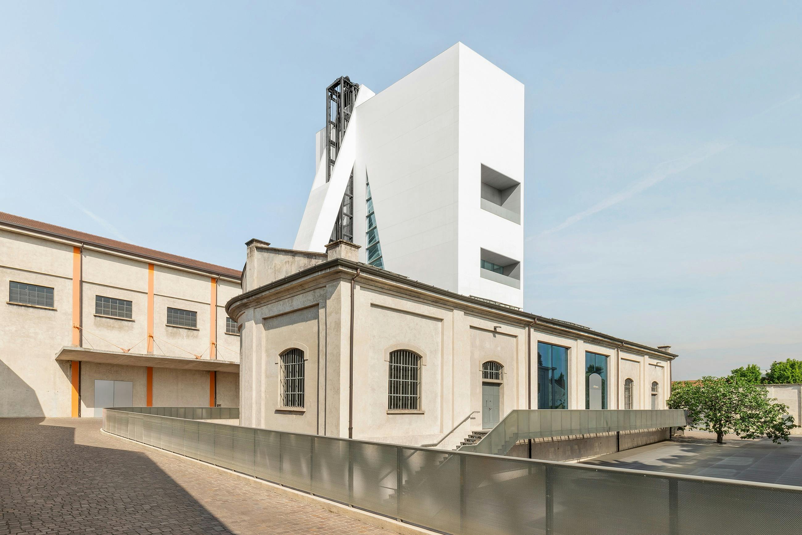Fondazione Prada Mailand: Eintrittskarte — 7