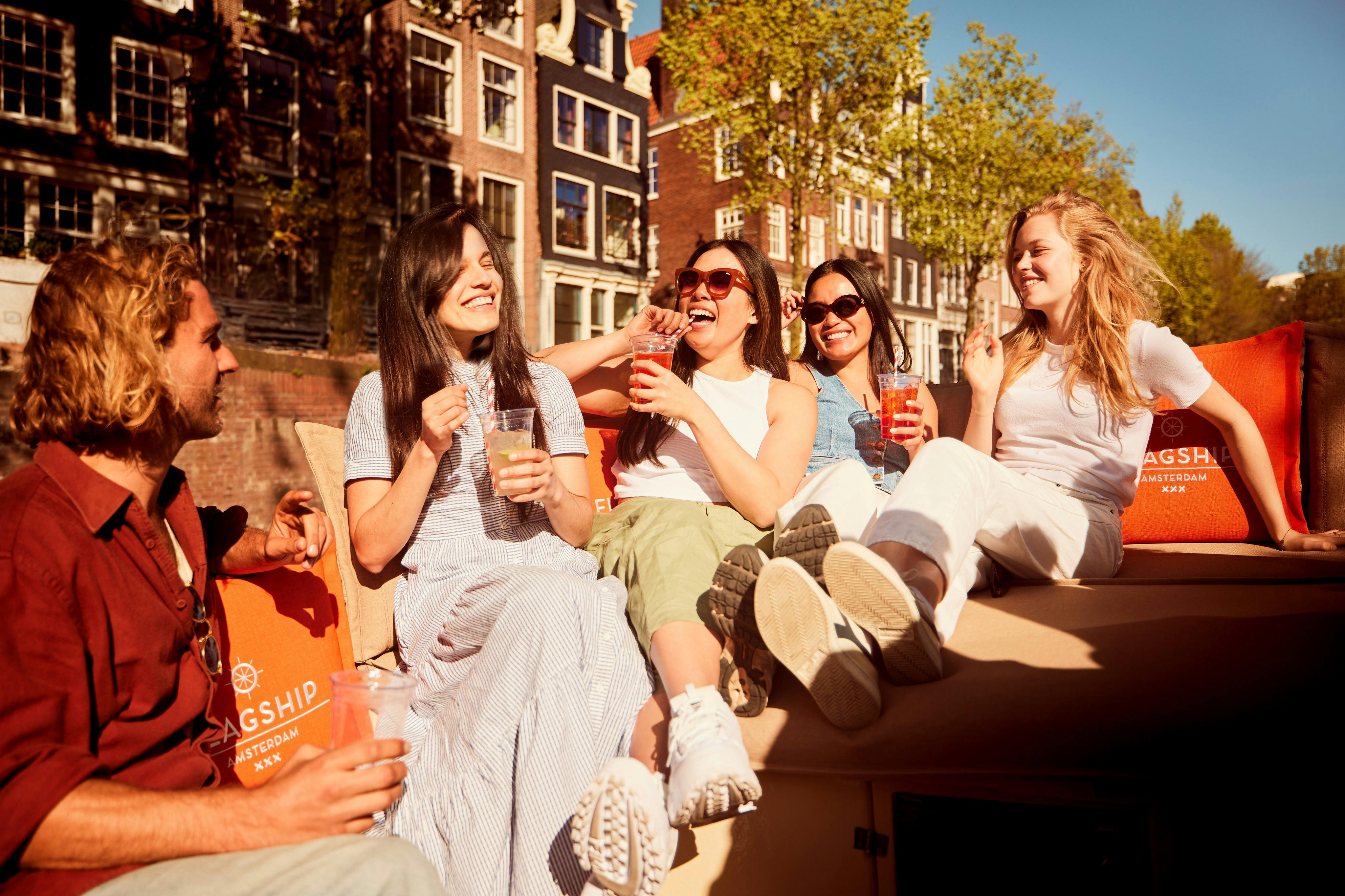 Amsterdam: Bootstour mit unbegrenzten Getränken — 8