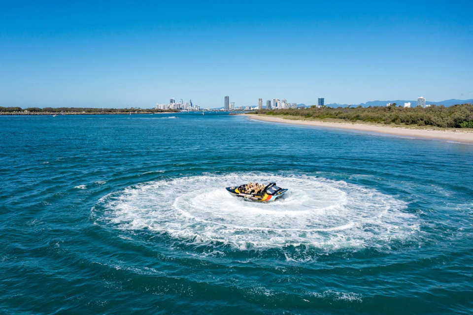 Jet boat spin