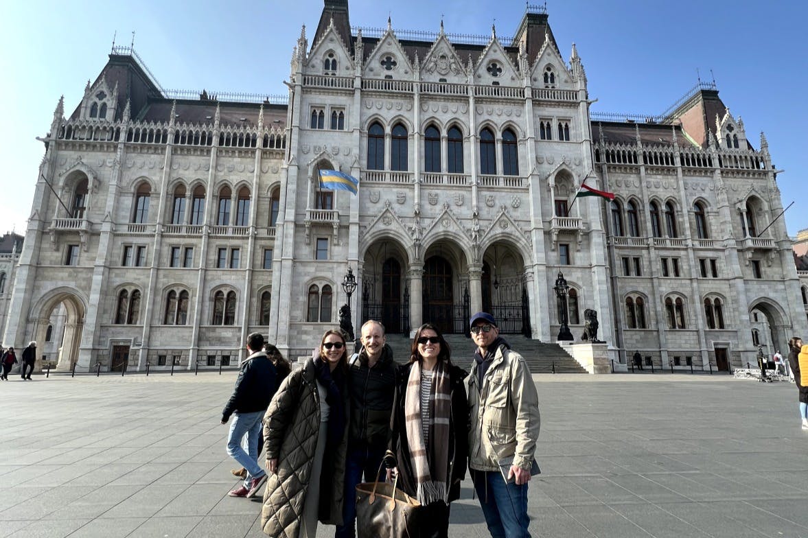 Просто сбежать из своего города