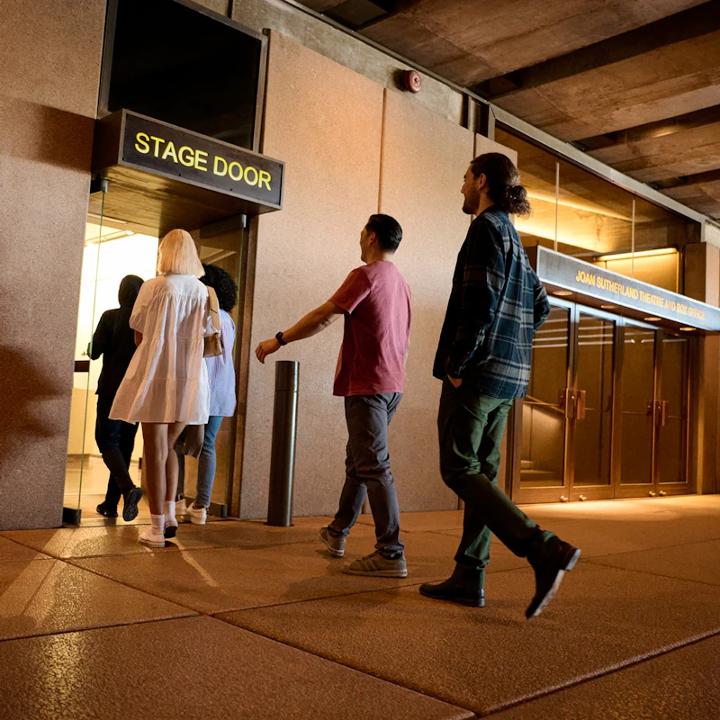 Python Sydney Scene Sydney Opera House: Backstage Tour with Breakfast