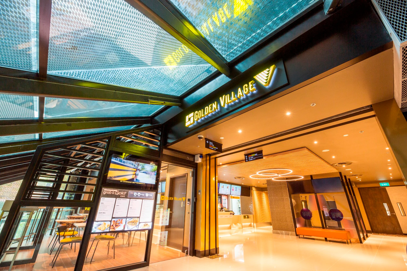 Golden Village Singapore: Regular Popcorn + Regular Drink Set