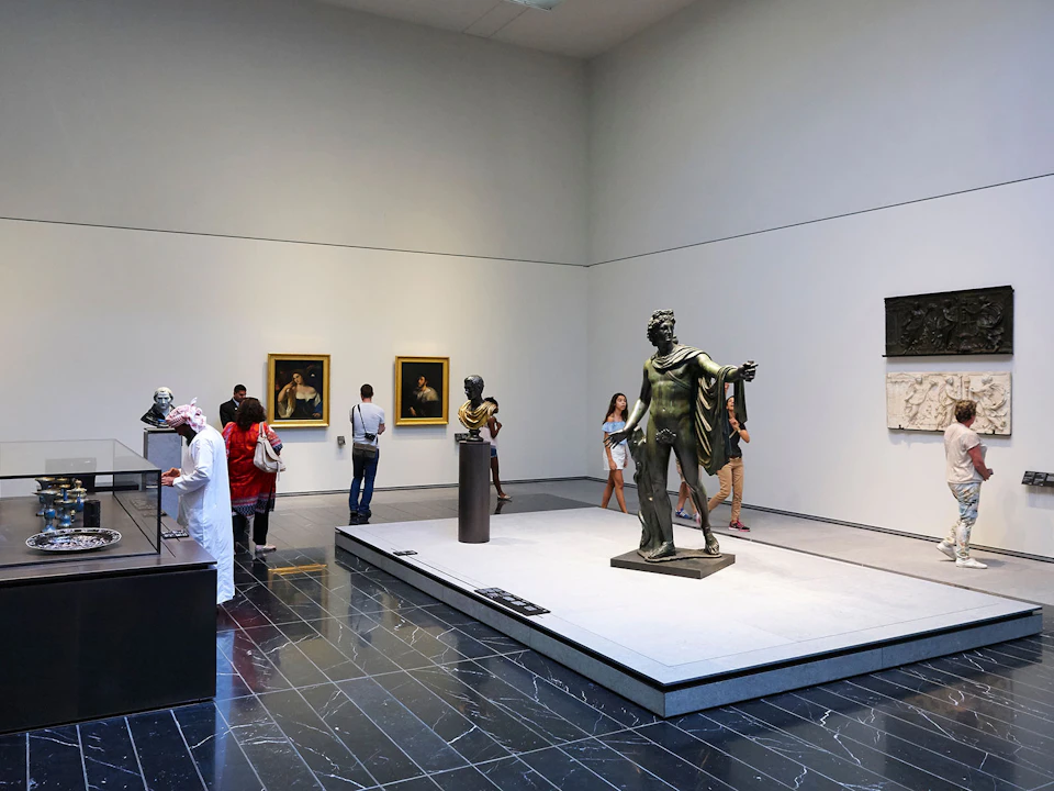 Louvre Museum