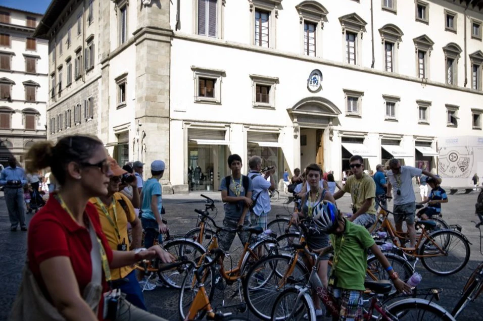 Florence: Audio Guided Bike Tour