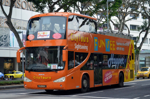 FunVee Singapore: Hop-On Hop-Off Bus Tour