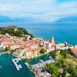 Verona, Sirmione & Lake Garda with Private Boat Cruise from Milan 4
