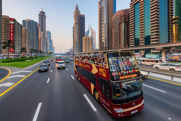 Big Bus Dubai: Passeio noturno panorâmico de 2,5 horas Bilhete - 2