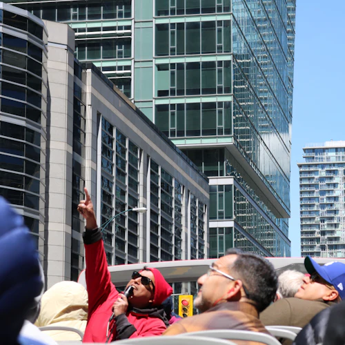 Toronto: Hop-on Hop-off Bus Tour with Harbour Cruise - Photo 4