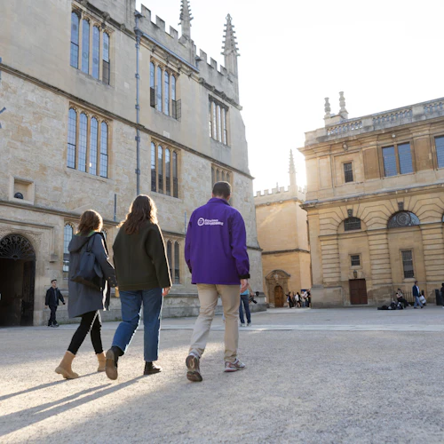 Oxford: On-Screen Guided Walking Tour - Photo 3