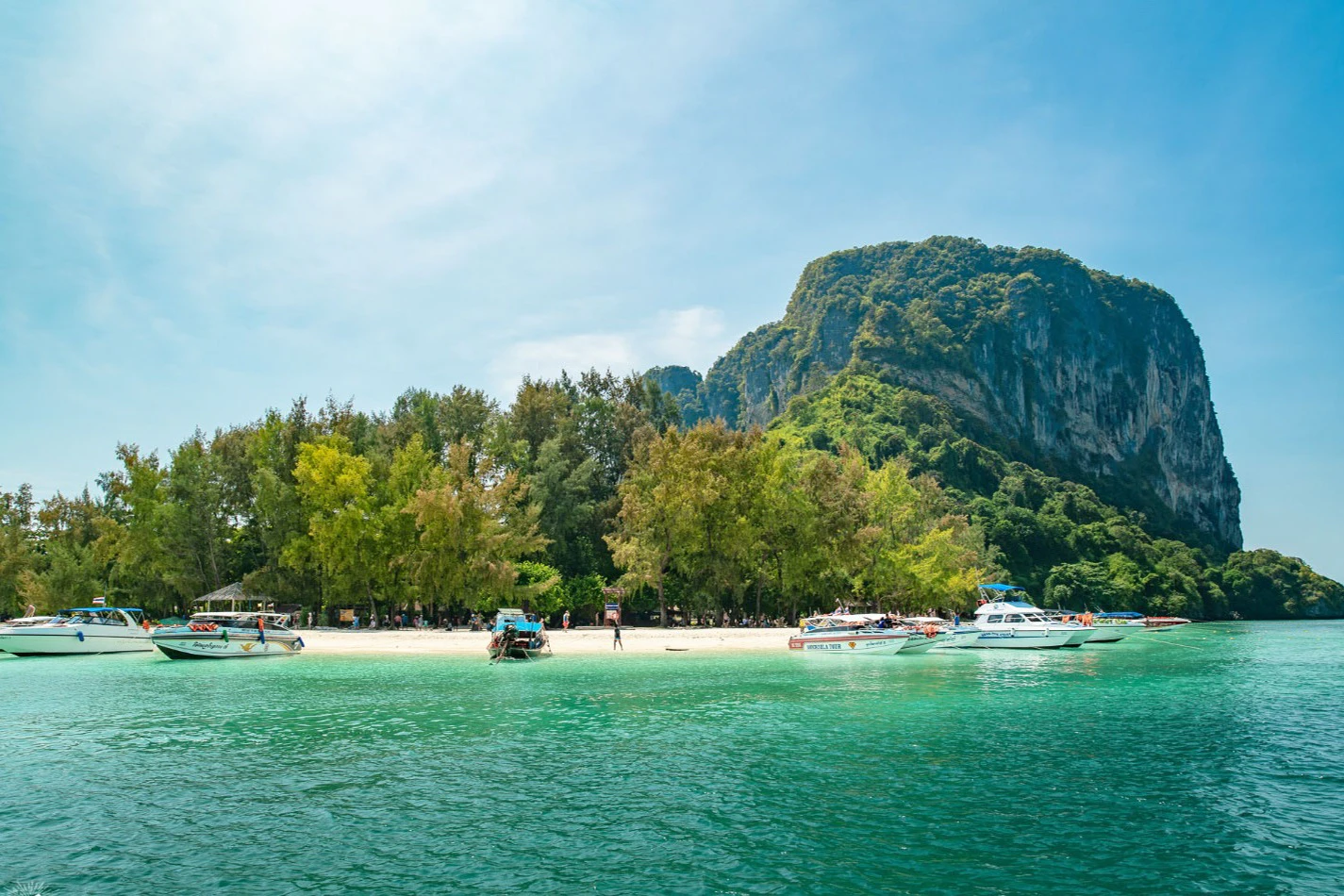 4 Islands Krabi: Guided Longtail Boat Tour from Krabi + Lunch
