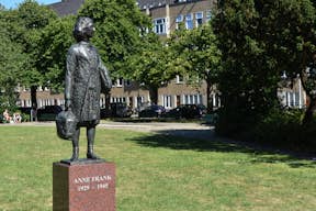 σημείο συνάντησης, Άγαλμα της Άννας Φρανκ στο Mewerdeplein
