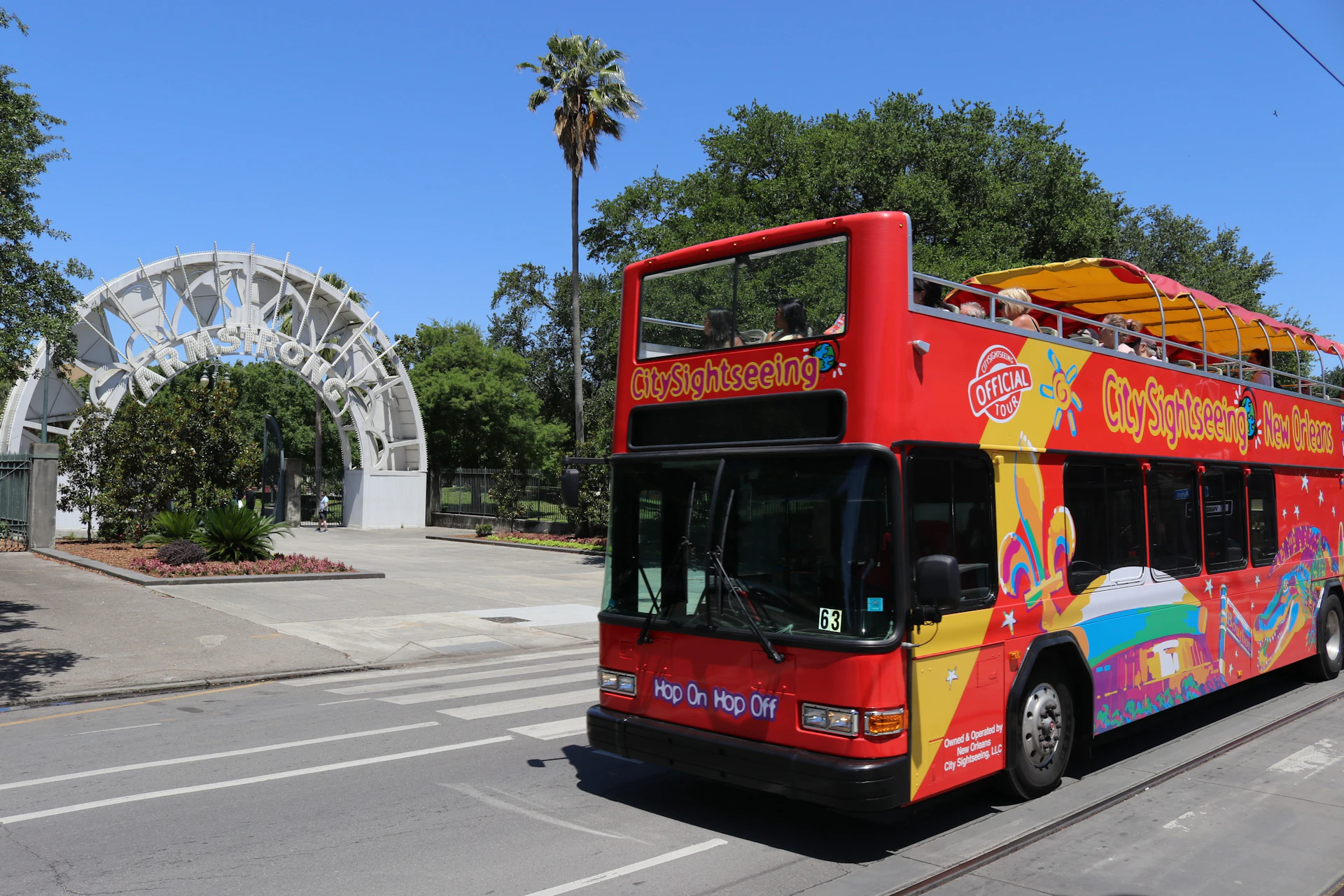 Hop on hop off bus New Orleans