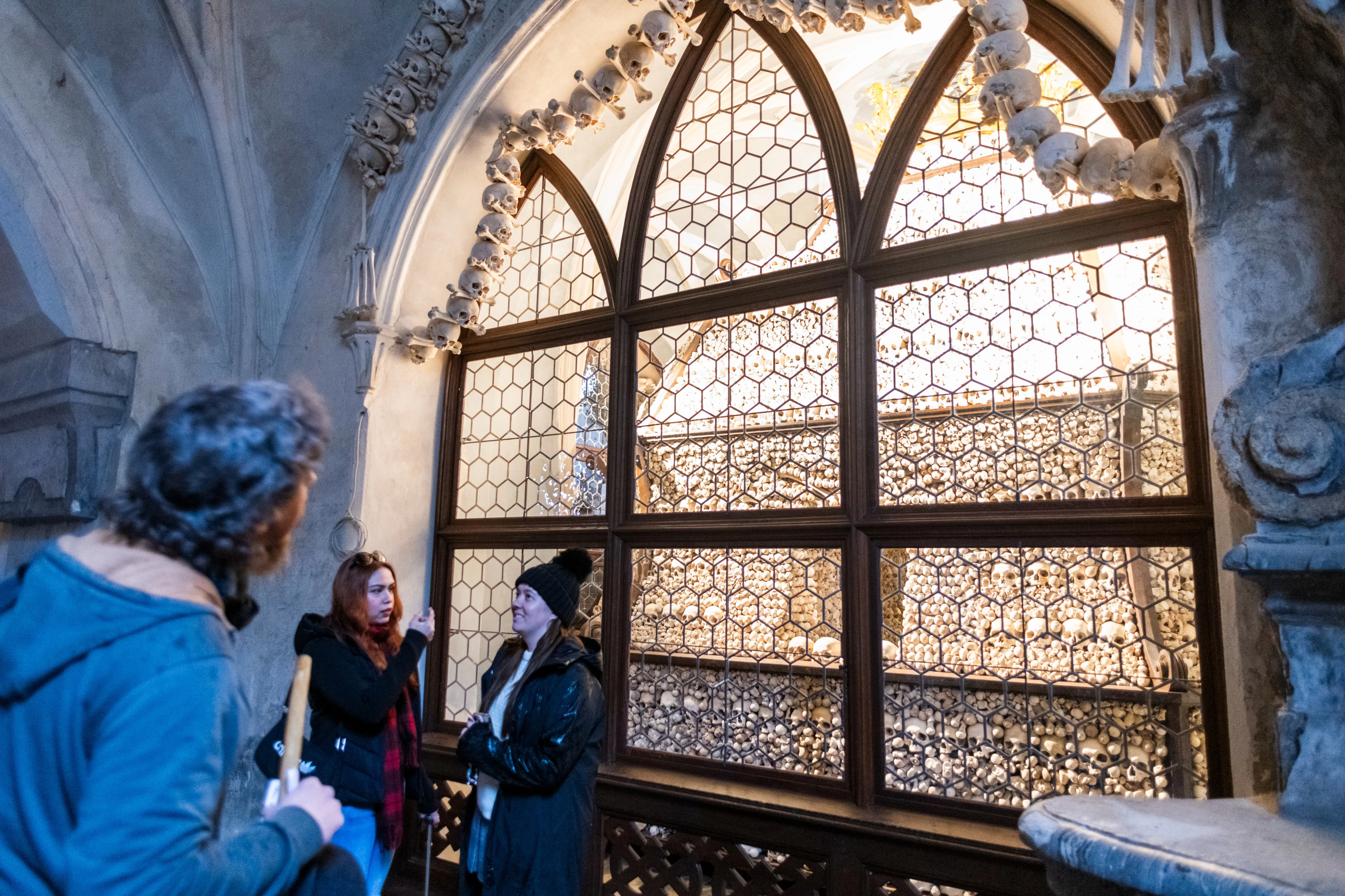 Kutná Hora: Guided Tour from Prague + St. Barbara's & Bone Church Entry