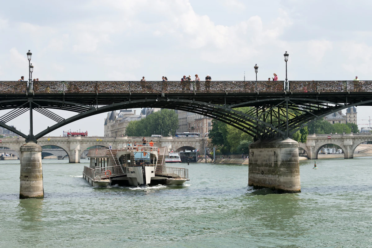Seine River: Cruise for Kids - La Seine and Its Secrets Quiz — 2