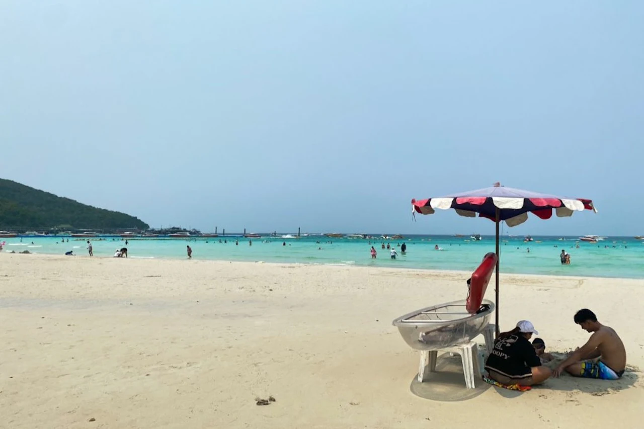 Coral Island & Pattaya View Point: Guided Tour from Bangkok