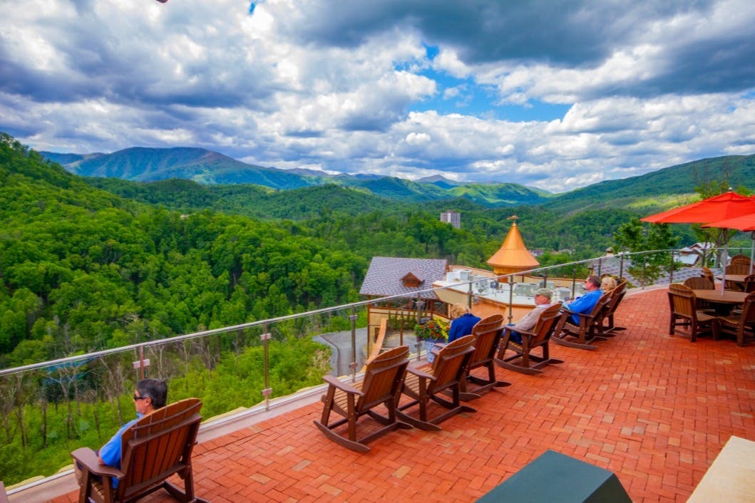 Vista Plaza at Anakeesta