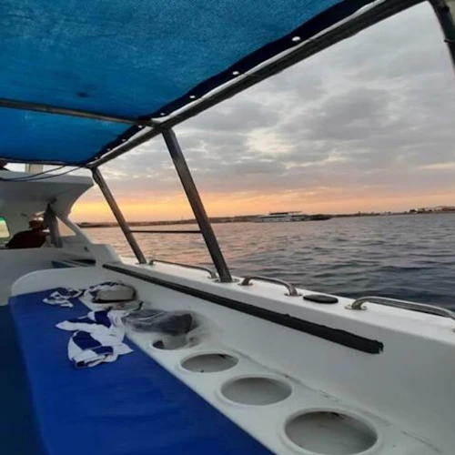 Find Dugong: Private Speedboat - Photo 8