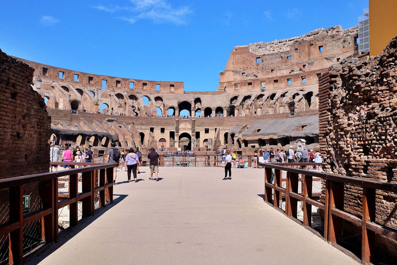 Coliseo, Arena de los Gladiadores, Foro Romano y Colina Palatina: Visita guiada - Alojamientos en Roma